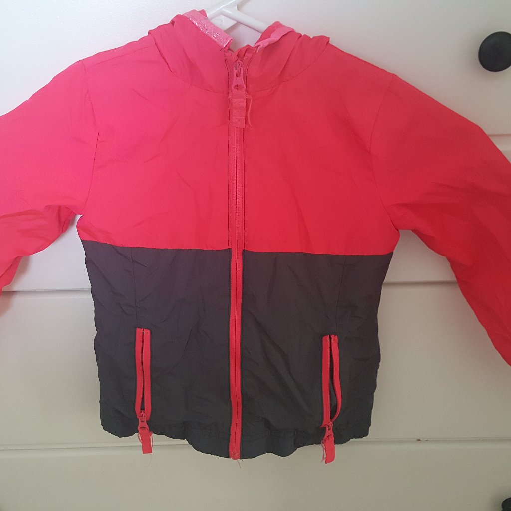 Raincoat/Light Jacket